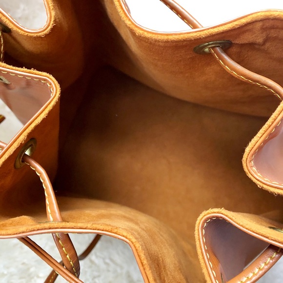 🚫SOLD🚫AUTH LOUIS VUITTON LV EPI PETIT NOE - Picture 8 of 8